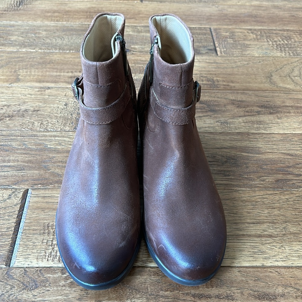 Dansko Cagney Boot Brown Burnished Suede Leather Ankle Bootie Size 38 New NWOB - Picture 5 of 13